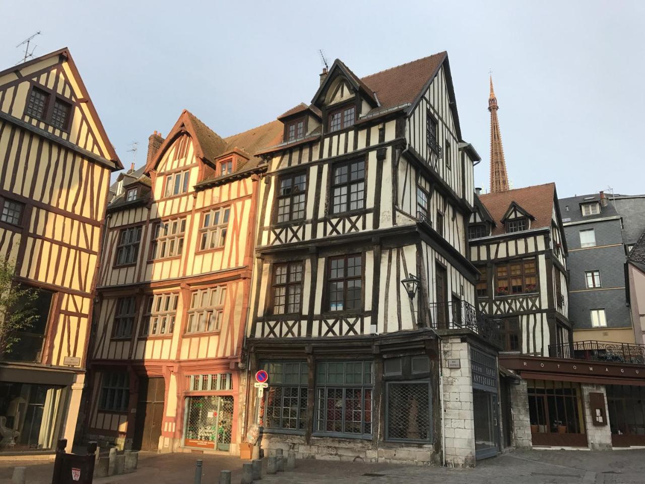 Hôtel De La Cathédrale Rouen Exterior foto